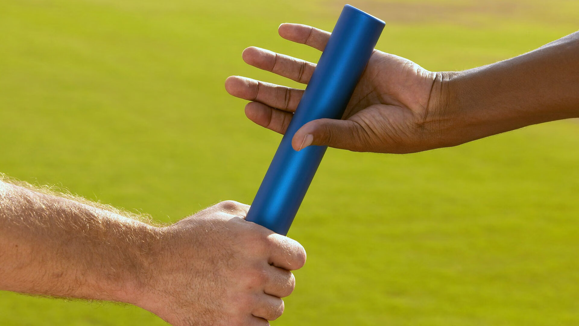 基：全黑队防线的“铁壁”，他对抗对手的强力进攻令人畏惧